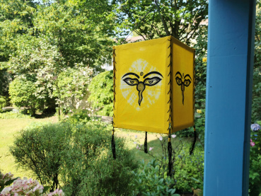 Lampenschirm aus Baumwollfaser; Motiv: Buddha-Augen, gelb