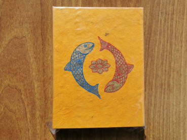Kleines Lokta-Notizbuch | Motiv: Fische | ca. 12x15cm, ~40 Seiten, Farbe auswählbar