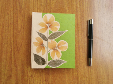 Notizbuch aus Lokta (Klein, 12x15cm) - Blume | hellgrün