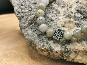 Labradorit Mala-Armband mit Unendlichen Knoten