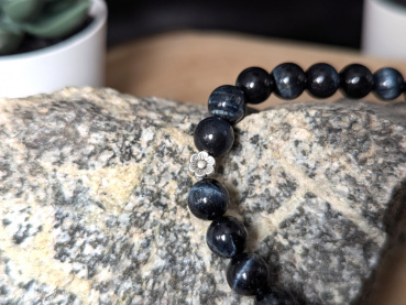 Falkenauge Mala-Armband mit Himalaya Kristalle & Aquamarin