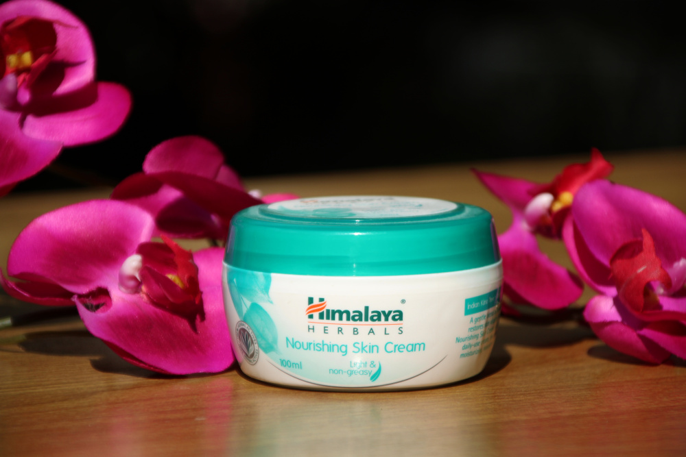 Pflegende Ayurveda Hautcreme | 100ml, Himalaya™