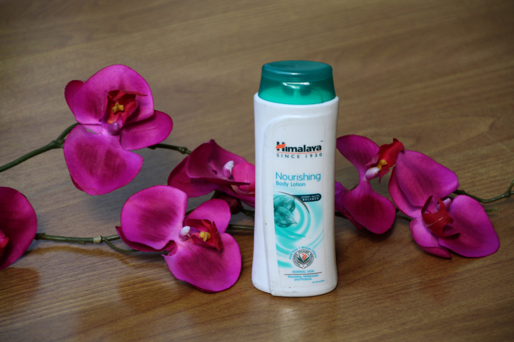 Pflegende Ayurveda Körperlotion | 200ml, Himalaya™