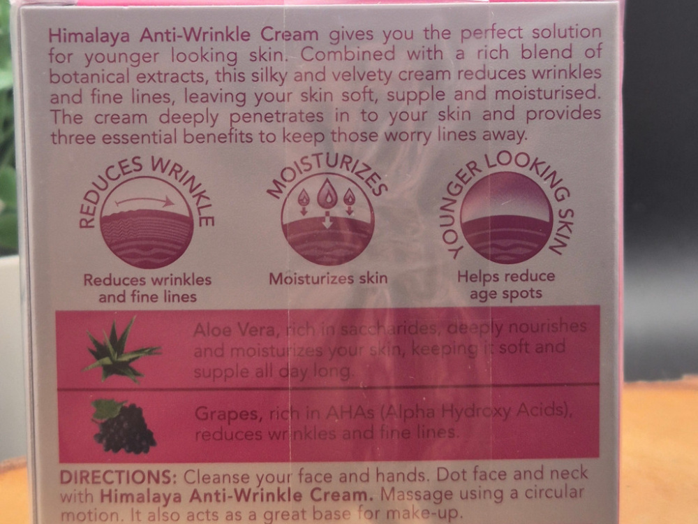 Preview: Himalaya Anti-Wrinkle Cream mit Aloe Vera und Traubenextrakt – pflegende Gesichtscreme für die tägliche Hautpflege, 50 g.