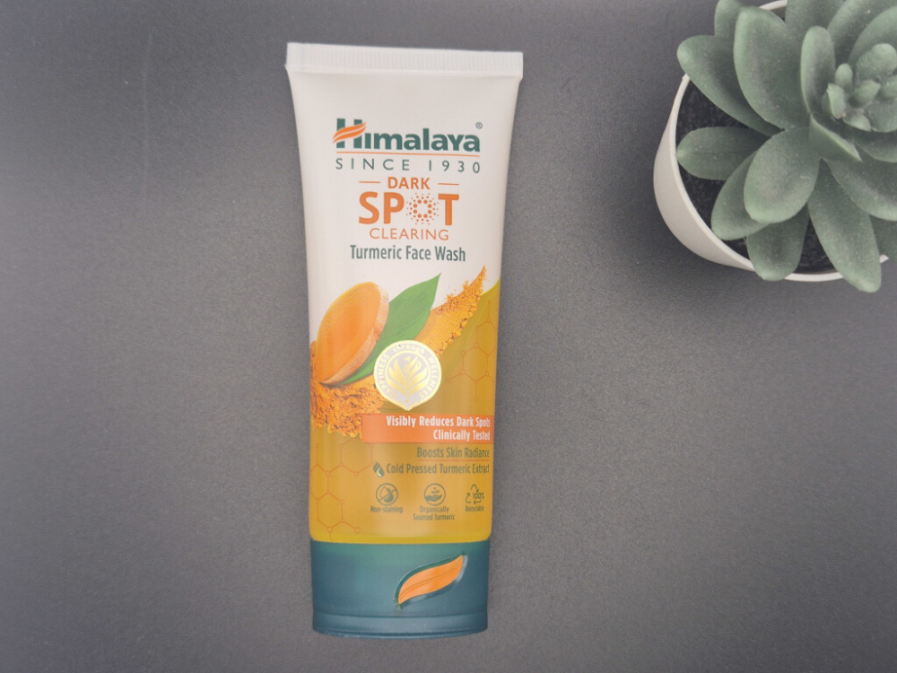 Himalaya Turmeric Face Wash mit Kurkuma, 50 ml