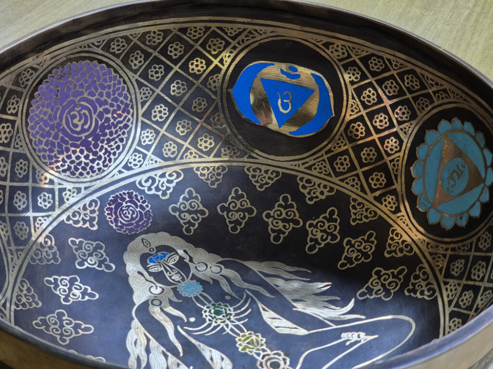 Preview: Chakra Klangschale – 25,5 cm | 7 Chakren