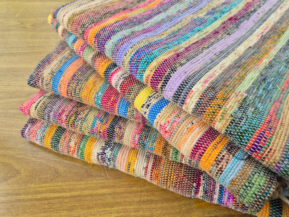 Preview: Teppich aus recyceltem Sari | ca. 200 × 100 cm | Zufallsausführung | LWH, Nepal