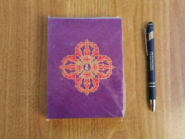 Lokta-Notizbuch | Motiv: Dorje / Vajra | ca. 12x15cm, ~40 Seiten, Farbe auswählbar