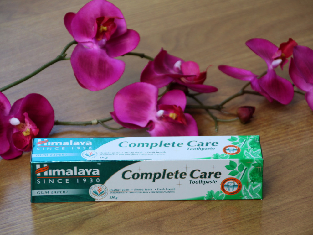 Preview: Himalaya Ayurveda Zahnpasta Complete Care | Kräuter-Zahnpflege | 80 g