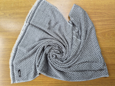 Großer Pashmina mit Jacquard-Muster | 100% Kaschmir | Stola 70x200cm, dunkelgrau-weiß | WSDO - EINZELSTÜCK