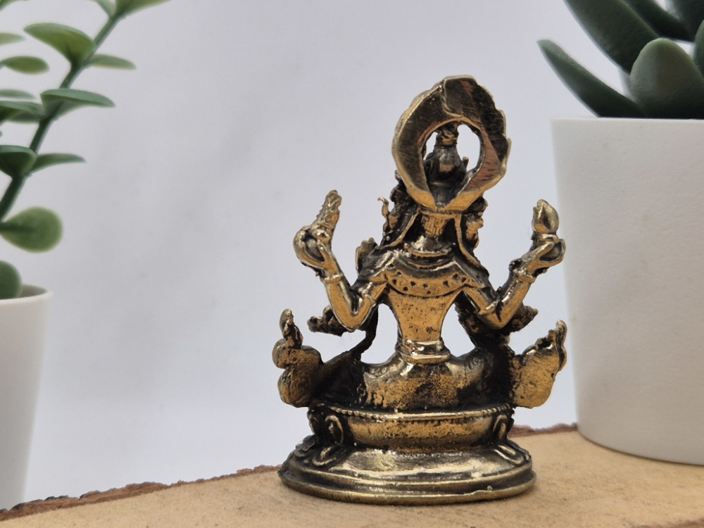 Laxmi aus Messing | Mini Statue | 6 cm | Wohlstandsgöttin | Handgefertigt in Nepal