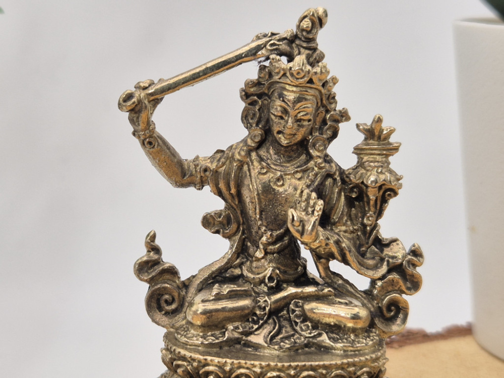Preview: Manjushri aus Messing | Mini Statue | 5,5 cm | Handgefertigt in Nepal