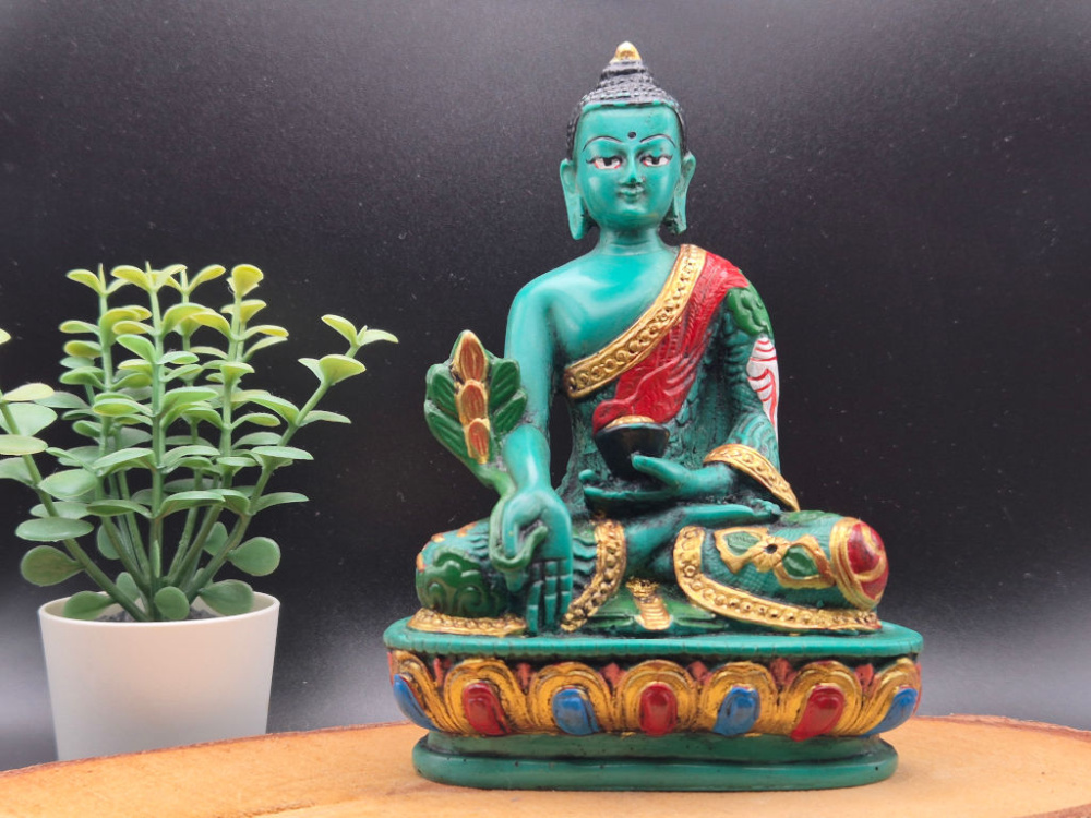 Preview: Handbemalte Medizin Buddha Statue aus Resin aus Nepal mit Heilpflanze und Almosenschale