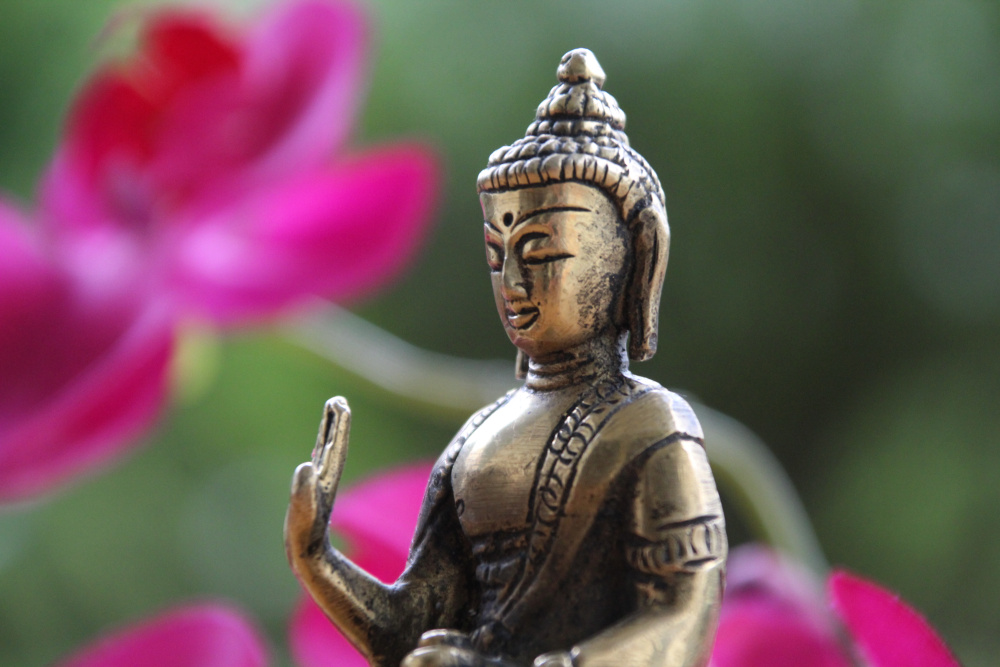 Preview: Beschützer Buddha aus Messing | ca. 10 cm