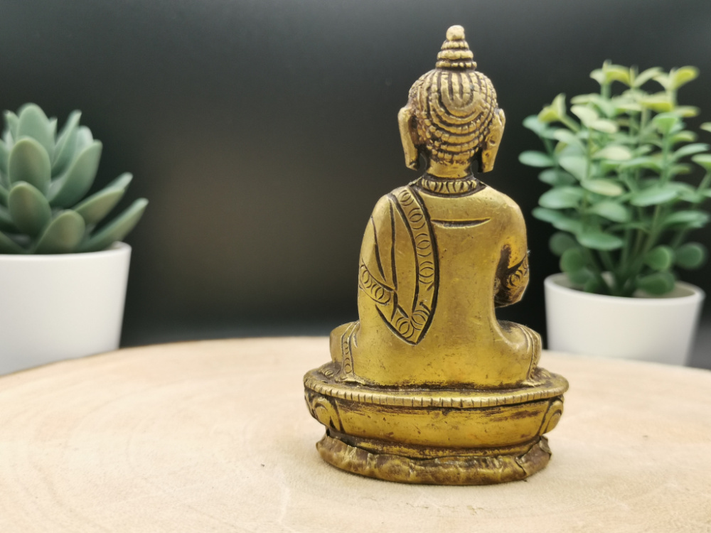 Kleiner Amitabha Buddha aus Messing | matt | 8cm