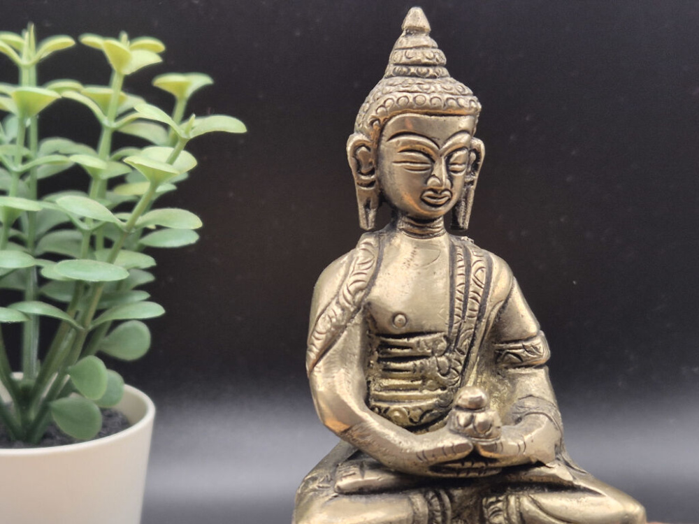 Preview: Meditierender Buddha aus Messing | ca. 10 cm | Klassische Dhyana-Mudra | Einzelstück