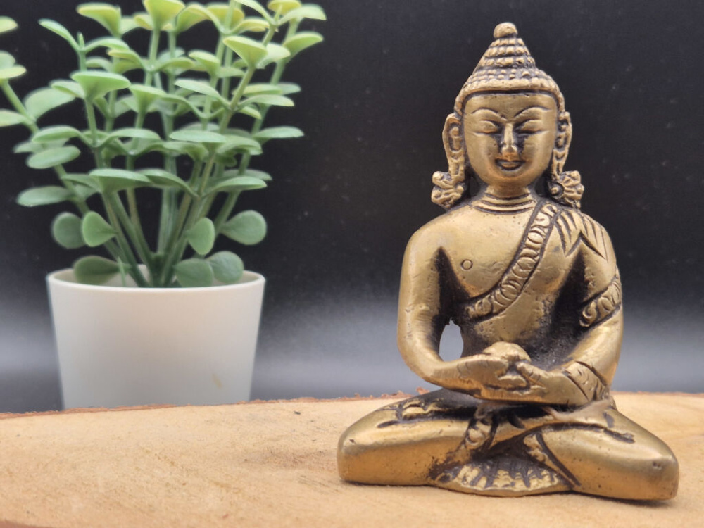 Preview: Meditierender Buddha aus Messing | ca. 8 cm | Ohne Sockel