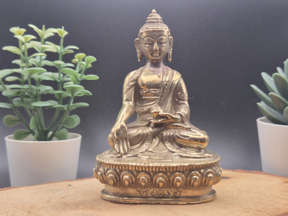 Segnender Buddha aus Messing | ca. 9 cm