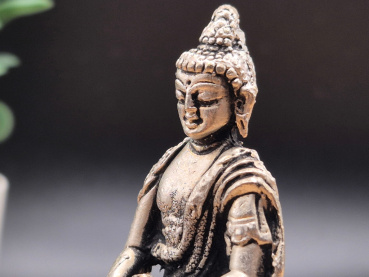 Meditierender Buddha aus Messing | Versilbert | Handgefertigt | ca.5,5cm
