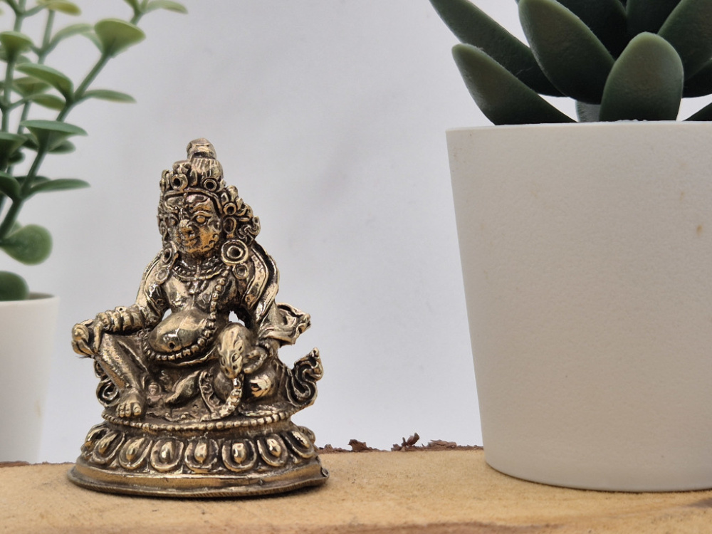 Preview: Kubera / Jambhala aus Messing | Mini Statue | 5,3 cm | Wohlstandsgott | Handgefertigt in Nepal