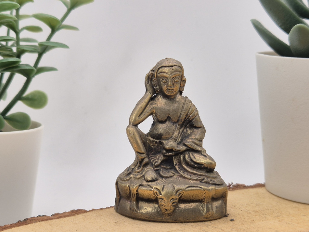 Milarepa aus Messing | Mini Statue | 5,3 cm | Tibetischer Yogi | Handgefertigt in Nepal