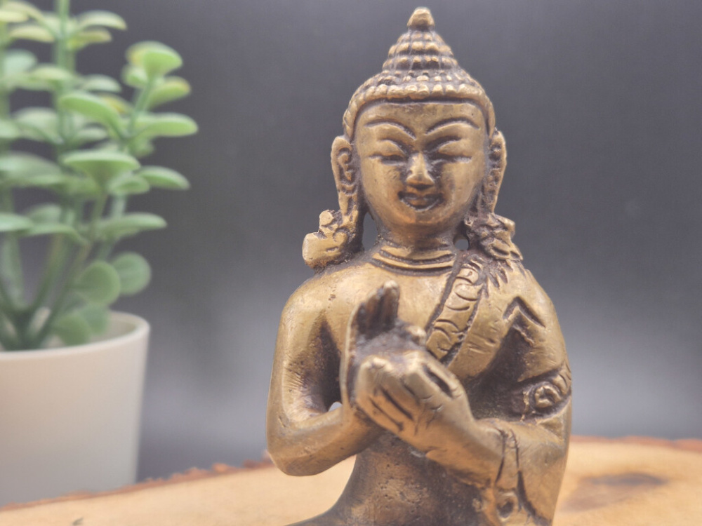 Preview: Vairocana Buddha aus Messing | Dharmachakra Mudra | ca. 8 cm