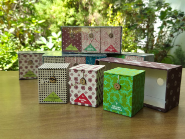 Tee-Box-Set aus Nepal | Lokta-Schuber mit 3 Sorten Tee (3×50g)