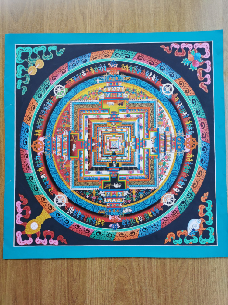 Handgemaltes Kalachakra-Mandala von Urgen Lama aus Kathmandu, mit echtem Gold veredelt.