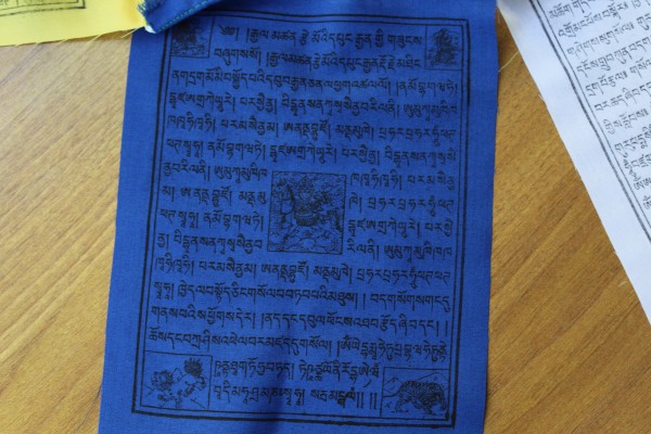 5 Rollen à 10 tibetische Gebetsfahnen