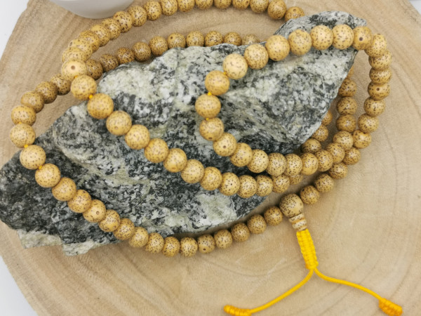 Rattan "Lotus" Mala-Gebetskette | 108+1 Perlen | gold-braun