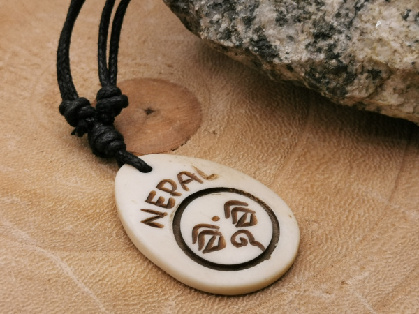 Kette "Buddha-Eyes" + Nepal | Tropfen-Form | weiß