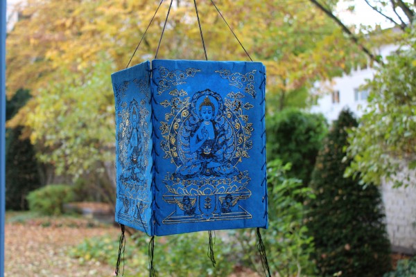 Lampenschirm aus Lokta-Papier; mit Buddha+Verzierung; blau