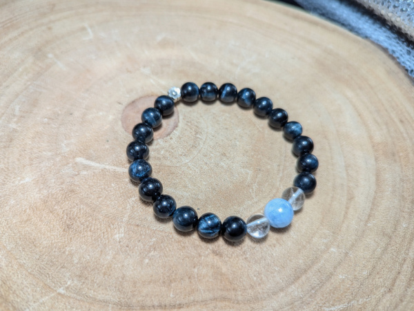 Falkenauge Mala-Armband mit Himalaya Kristalle & Aquamarin