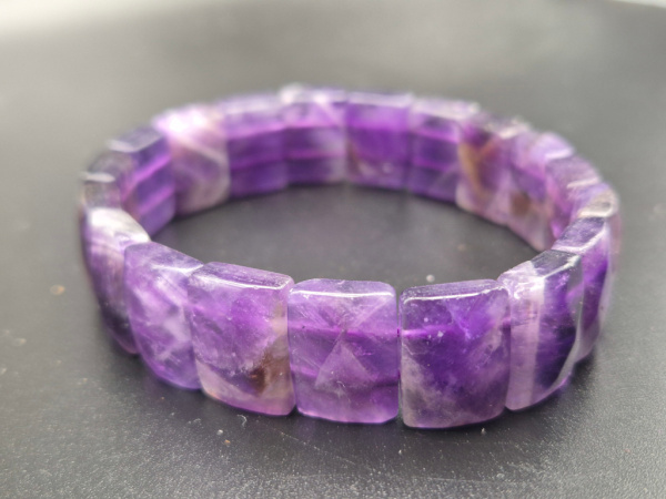 Amethyst Armband Damen & Herren – Rechteckige Edelsteinperlen, Handgemacht, Elastisch, Heilstein Schmuck