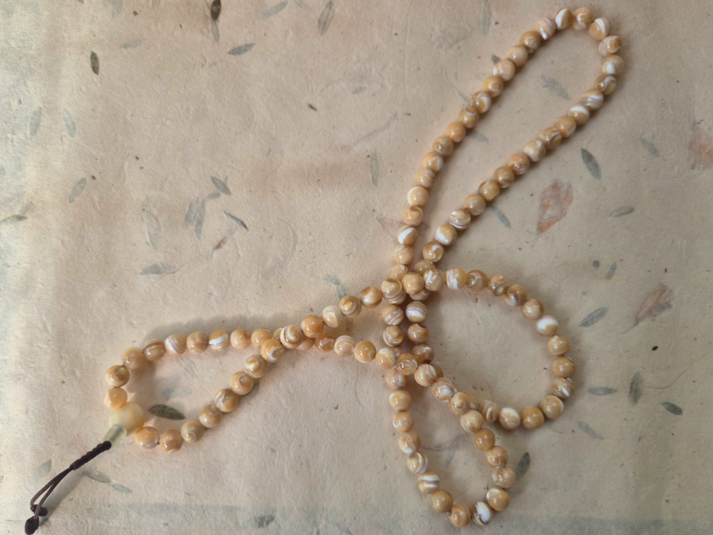 Perlmutt-Mala aus Nepal - Dharmapala