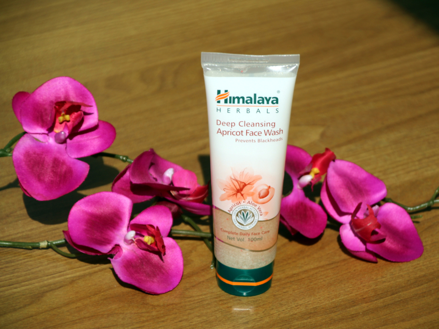 Gesichtspflege Apricot Deep Cleansing Face Wash | 100ml, Himalaya™