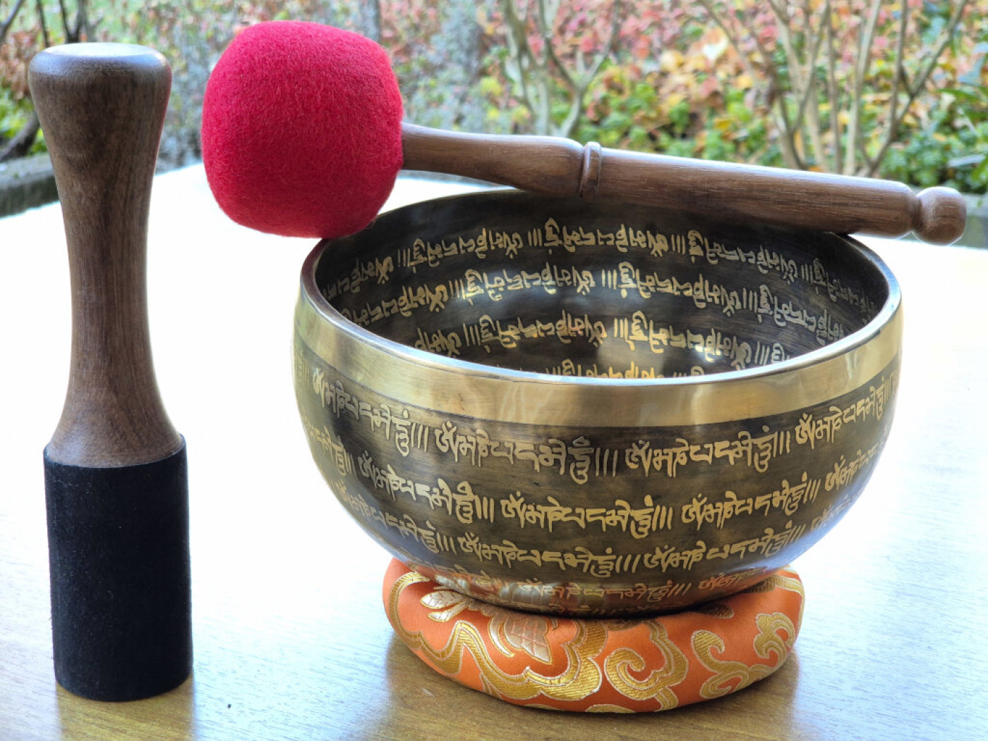 Mantra Klangschale – 18 cm | ca. 1,05 kg | Mandala & Mantra