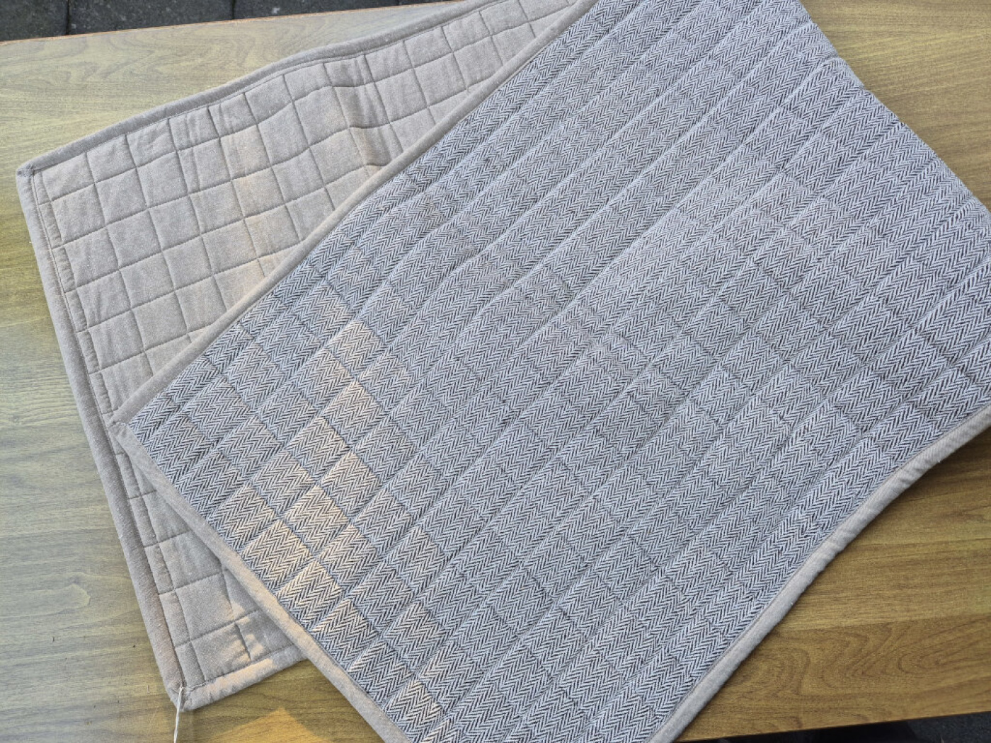 Handgewebte Yoga-Matte aus Baumwolle | Aschbraun | LWH