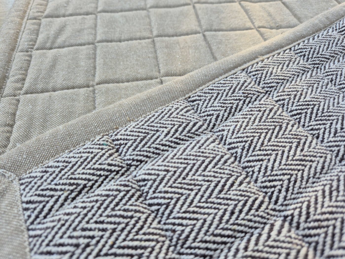 Handgewebte Yoga-Matte aus Baumwolle | Aschbraun | LWH