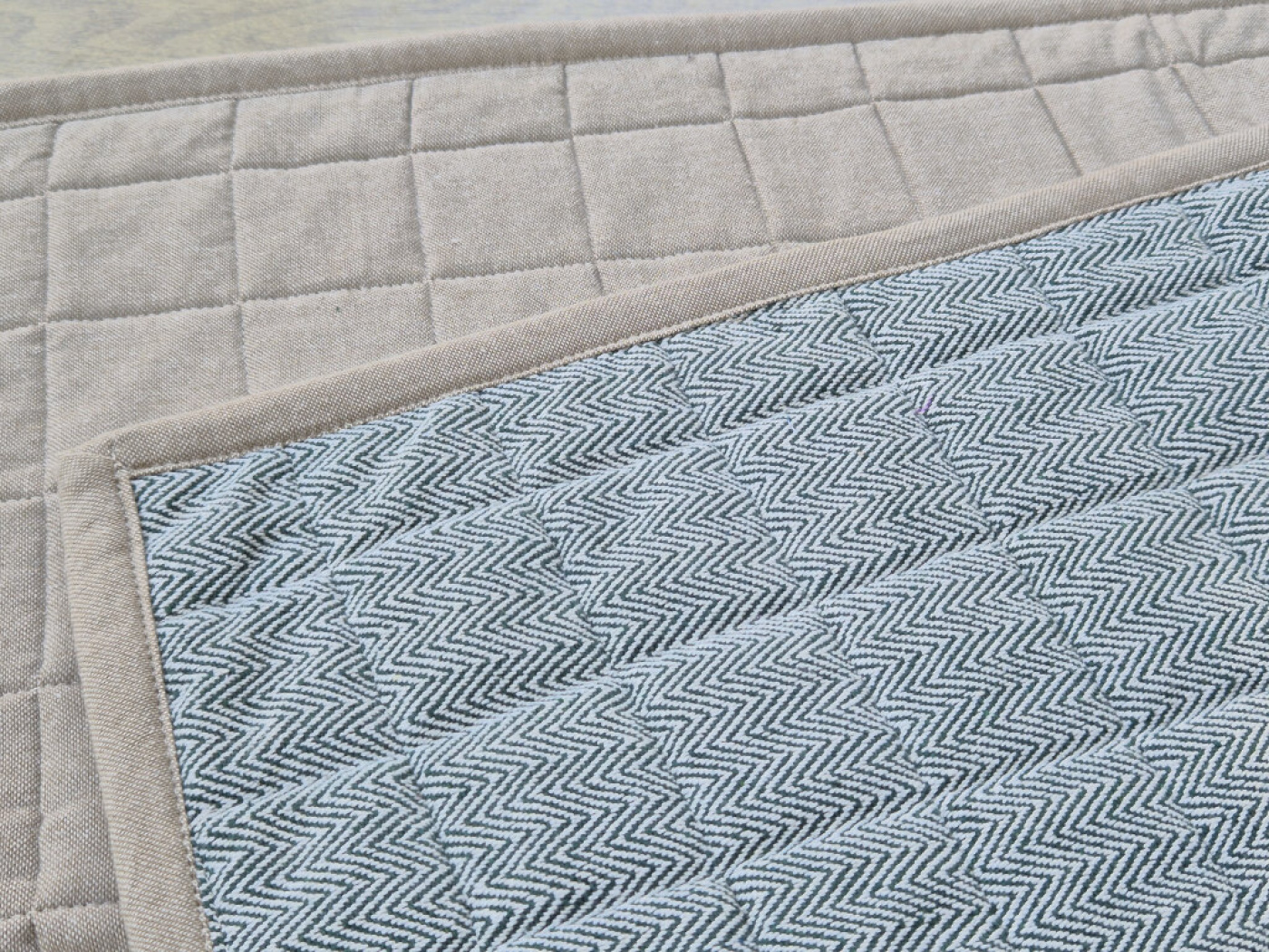 Handgewebte Yoga-Matte aus Baumwolle in Grün – Einzelstück von LWH, Nepal