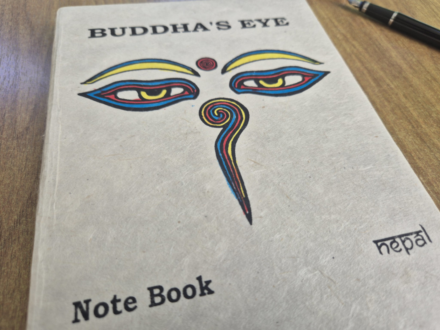 Handgefertigtes Lokta-Notizbuch mit Buddha-Augen aus Nepal
