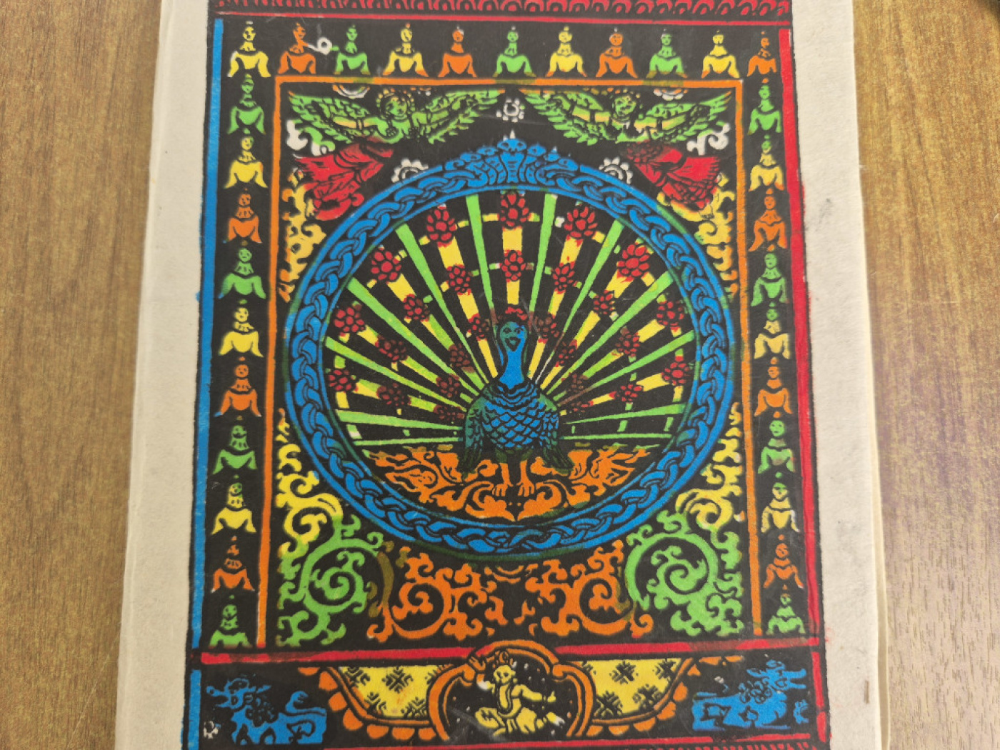 Handgefertigtes Lokta-Notizbuch mit farbenprächtigem Pfauen-Mandala aus Nepal