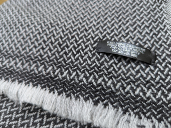 Kashmir Schal 70x200cm | Jacquard-Muster in dunklem Grau | Pashmina Stola, Handgefertigt, WSDO - EINZELSTÜCK