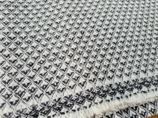 Großer Pashmina mit Jacquard-Muster | 100% Kaschmir | Stola 70x200cm, dunkelgrau-weiß | WSDO - EINZELSTÜCK