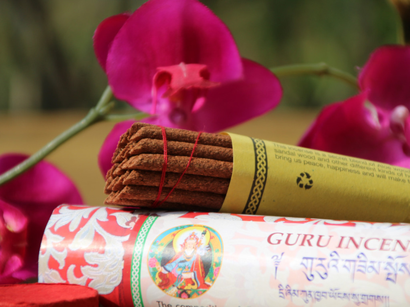 Guru Rinpoche Räucherstäbchen – handgerollt in Nepal, 100 % natürlich, ohne Holzträger