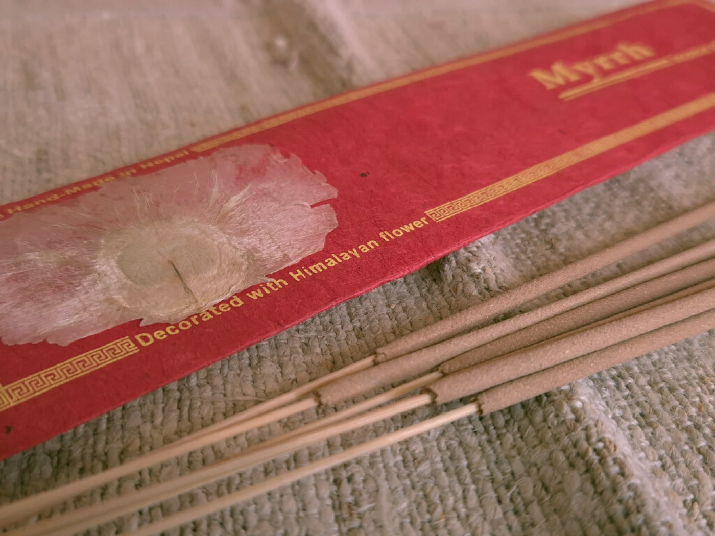 Myrrhe Räucherstäbchen mit Holzträger aus Nepal