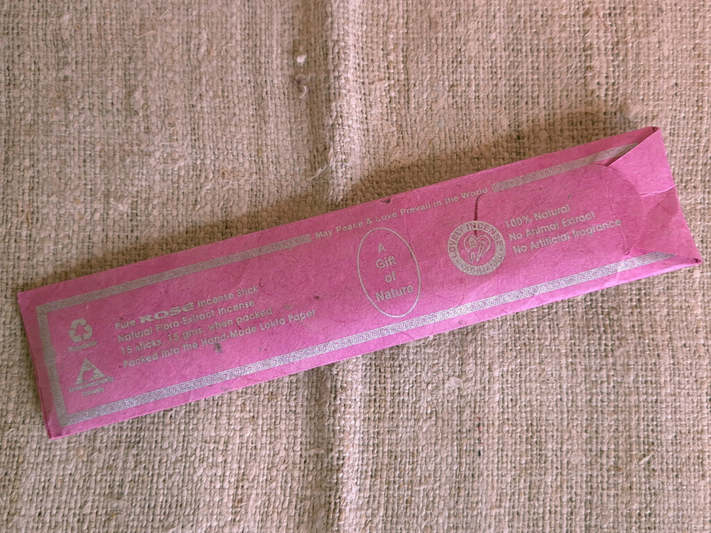 Rose Räucherstäbchen mit Holzträger aus Nepal