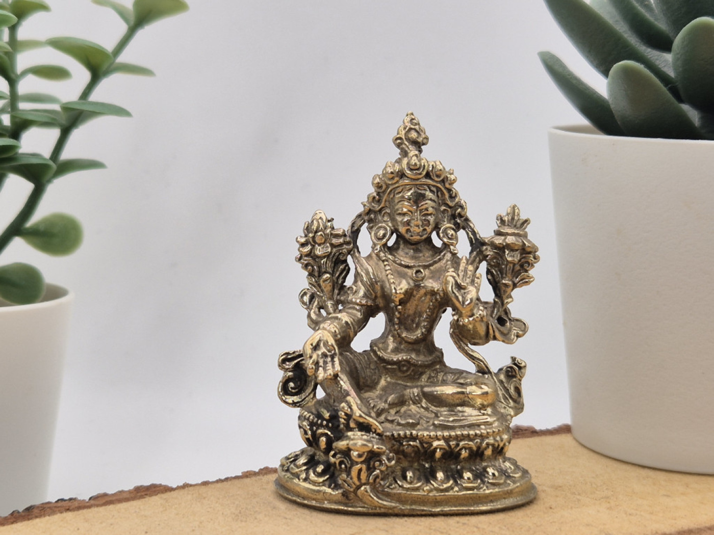 Grüne Tara aus Messing | Mini Statue | 6 cm | Handgefertigt in Nepal