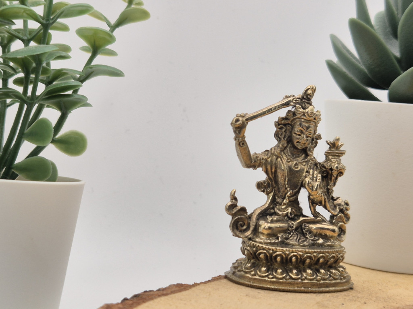 Manjushri aus Messing | Mini Statue | 5,5 cm | Handgefertigt in Nepal