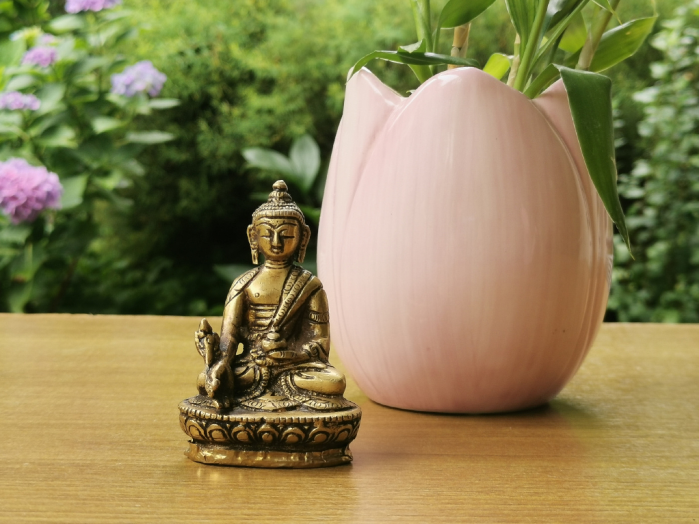 Kleiner Medizin Buddha aus Messing | 8cm, ca. 225g